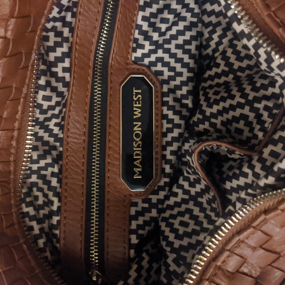 Brown Woven Handbag - Picture 5 of 10